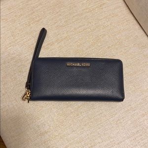 Michael Kors navy wallet